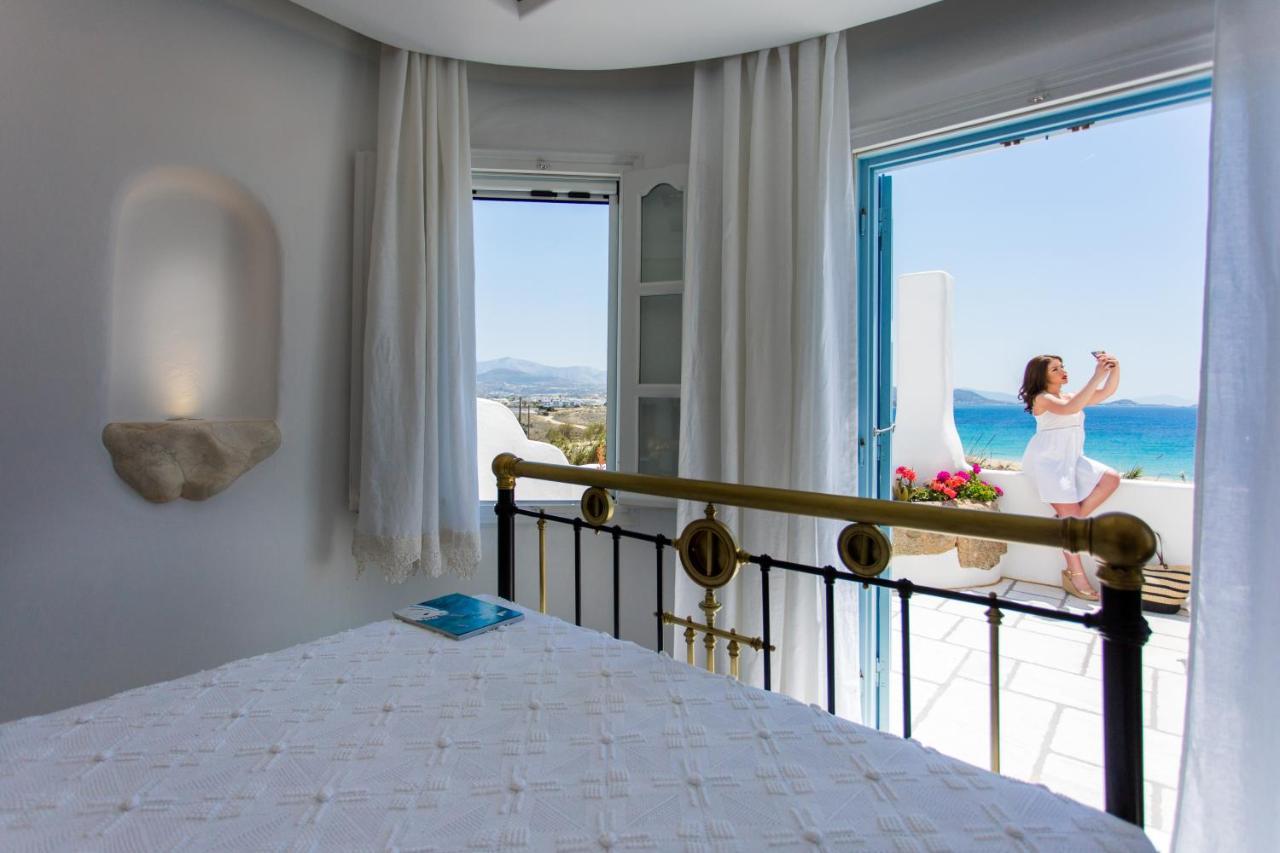 Naxian Riviera Exclusive Seafront Suites, Junior Suite Agios Prokopios (Naxos) Exterior foto