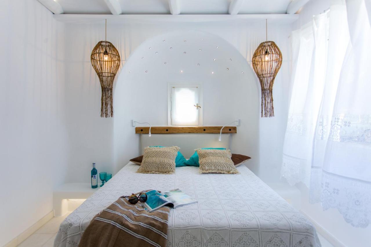 Naxian Riviera Exclusive Seafront Suites, Junior Suite Agios Prokopios (Naxos) Exterior foto