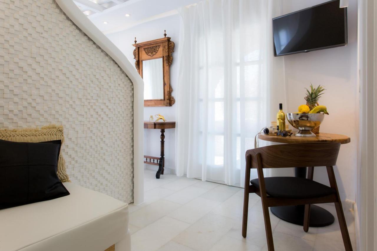 Naxian Riviera Exclusive Seafront Suites, Junior Suite Agios Prokopios (Naxos) Exterior foto