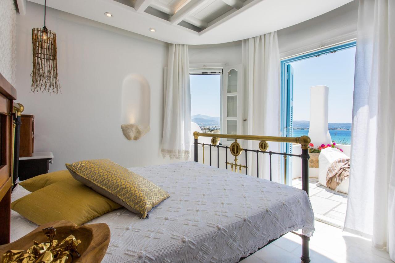 Naxian Riviera Exclusive Seafront Suites, Junior Suite Agios Prokopios (Naxos) Exterior foto